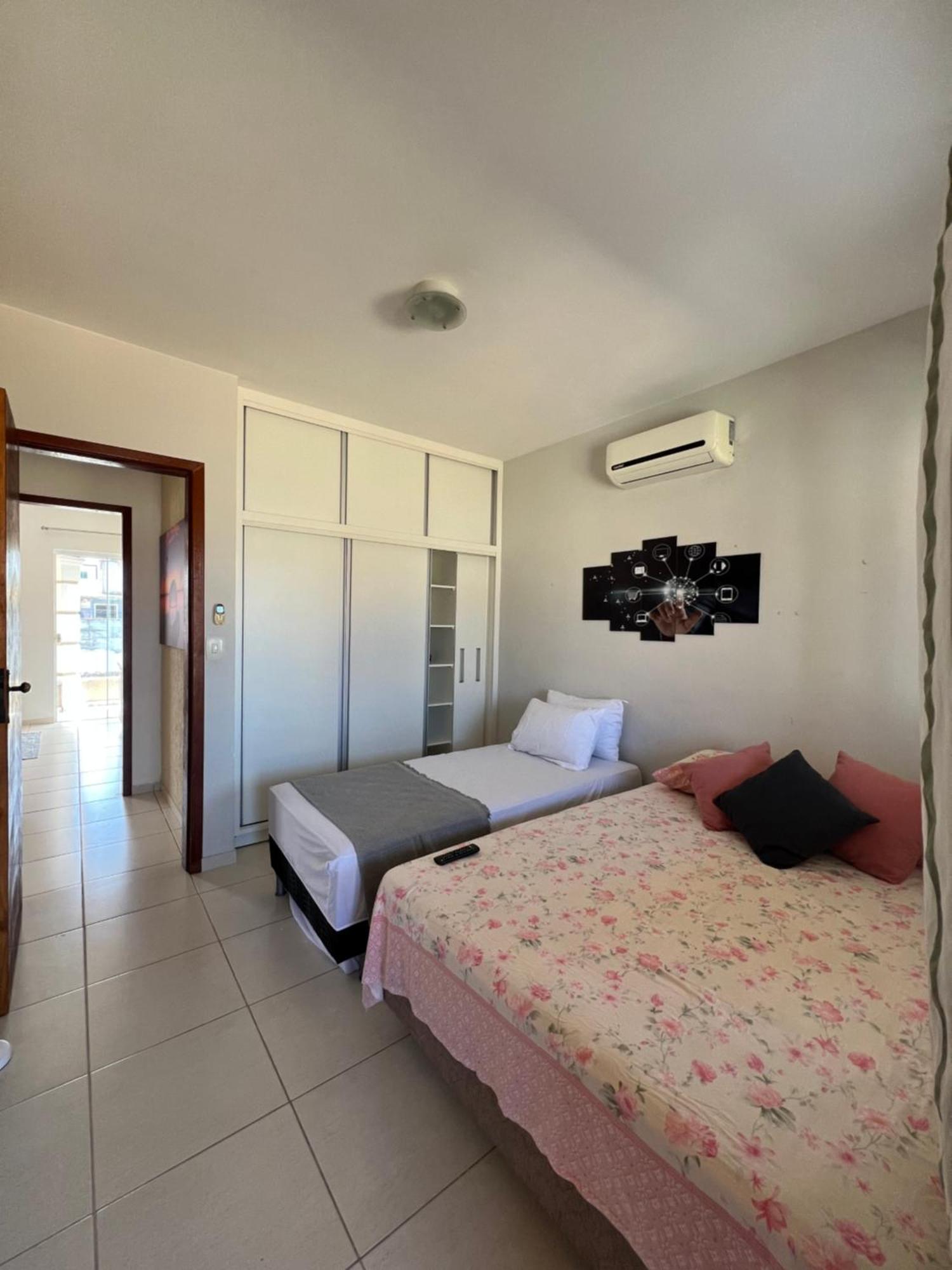 Casa Com Piscina, Churrasqueira E Ar Condicionado Em Condominio Кабо Фрио Екстериор снимка